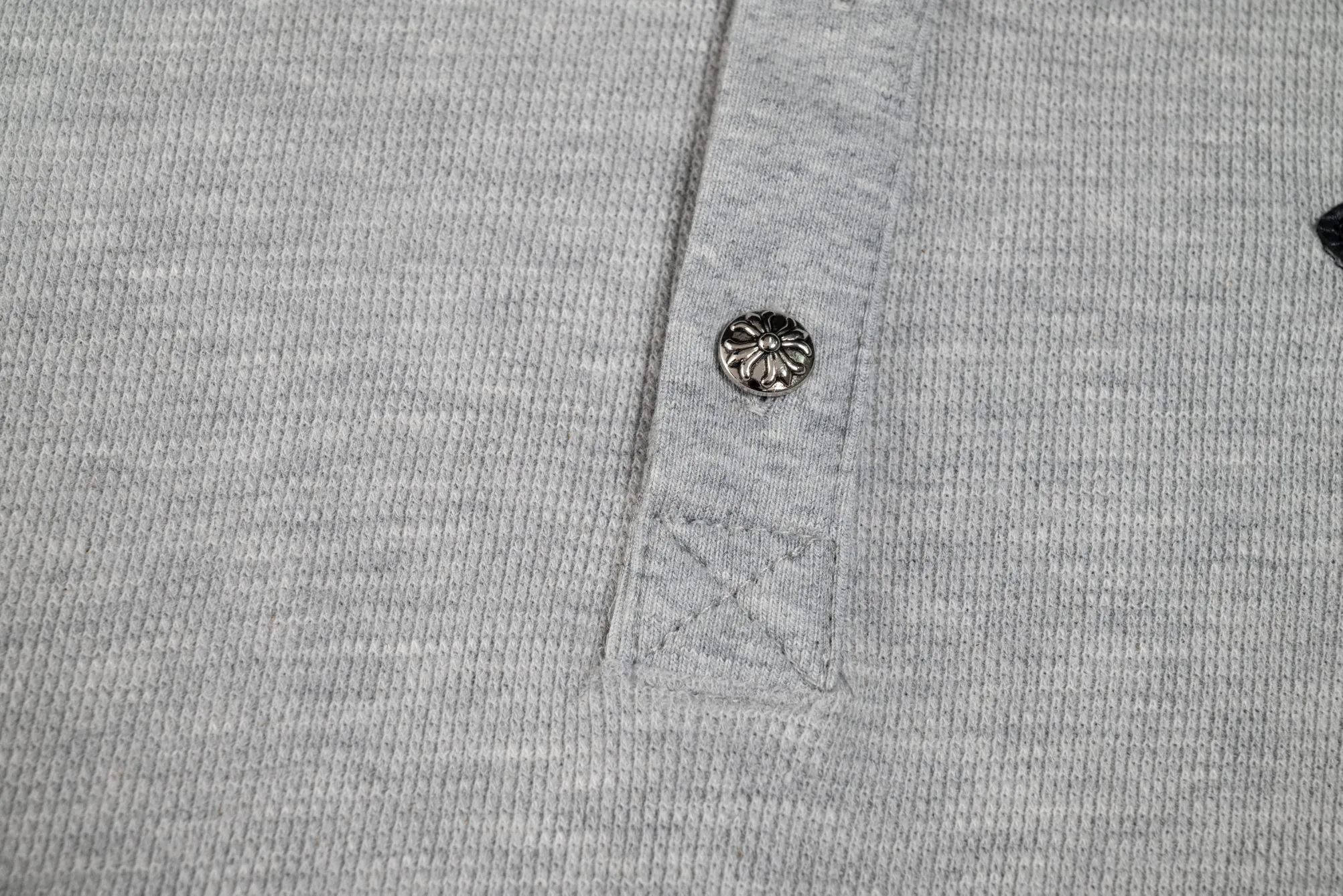 :(G 005) Chrome Hearts/ 【 】Black /Gray 。 【In Stock】S M L （ ） Gray Gray logo Logo Retro Chrome Hearts ，